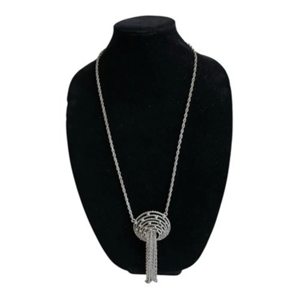Unbranded silver tone